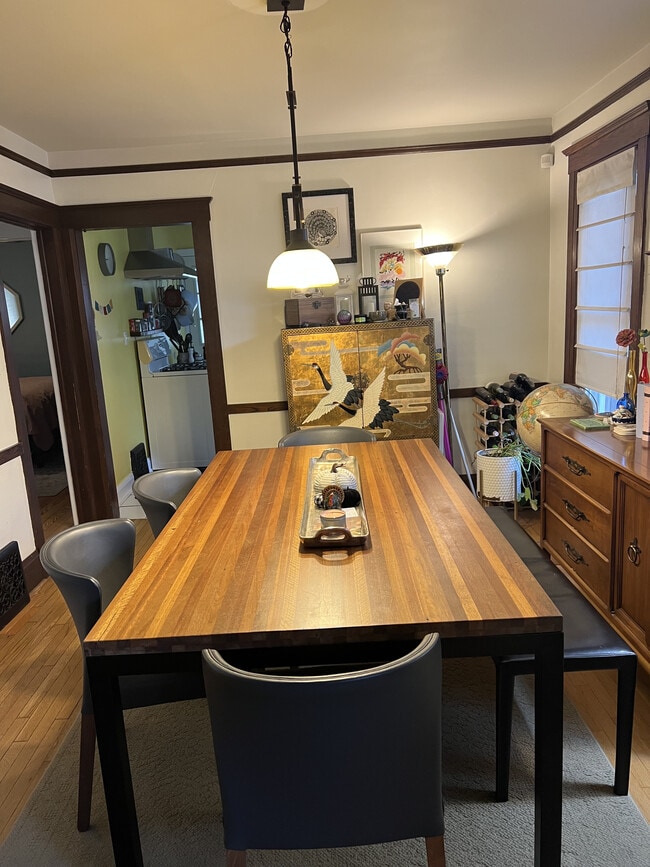 Building Photo - 436 Withington St