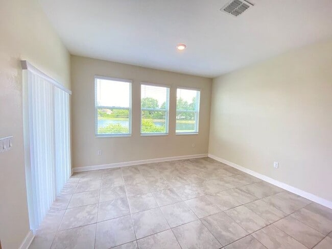 Building Photo - 4442 Seven Canyons Dr