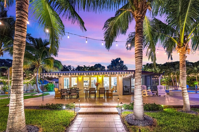 Building Photo - 1329 SW 12th Ct