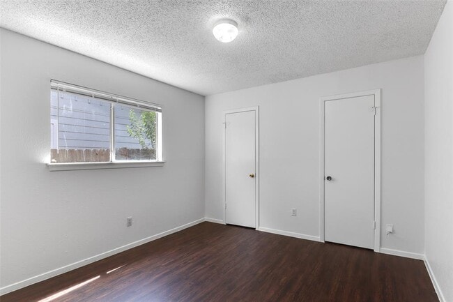 Building Photo - 656 Mairo St