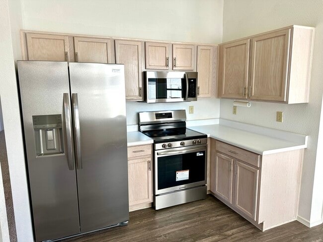 Building Photo - Wonderful Gated SunBird Golf Resort home f...