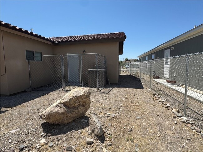 Building Photo - 1729 Ramar Rd