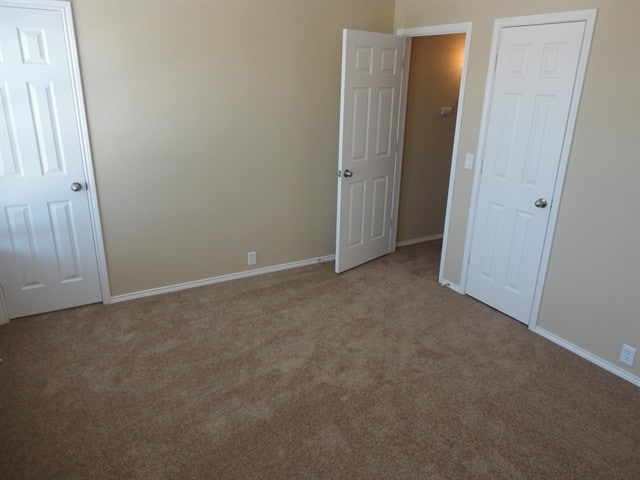 Building Photo - 1210 Mule Deer Dr
