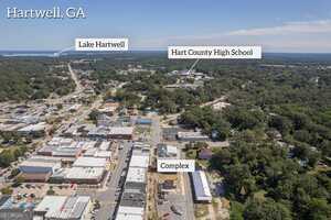 Building Photo - 86 S Forest Ave