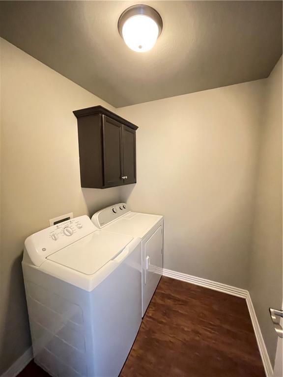 Building Photo - 1332 W Mt Comfort Rd