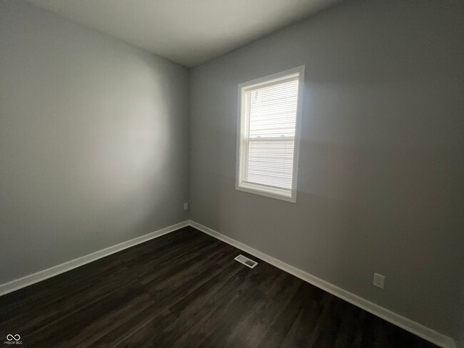 Building Photo - 2121 Webb St