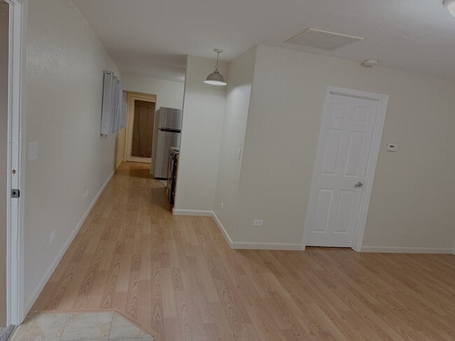 Building Photo - 5542 Gilmore Rd