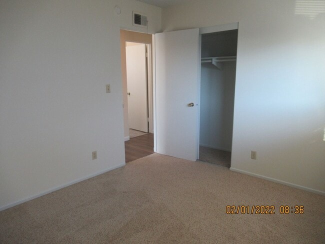 Building Photo - Single Story Northern Vandenberg Village Home