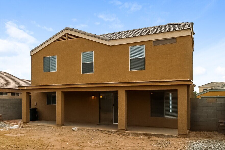Building Photo - 12329 W Windrose Dr