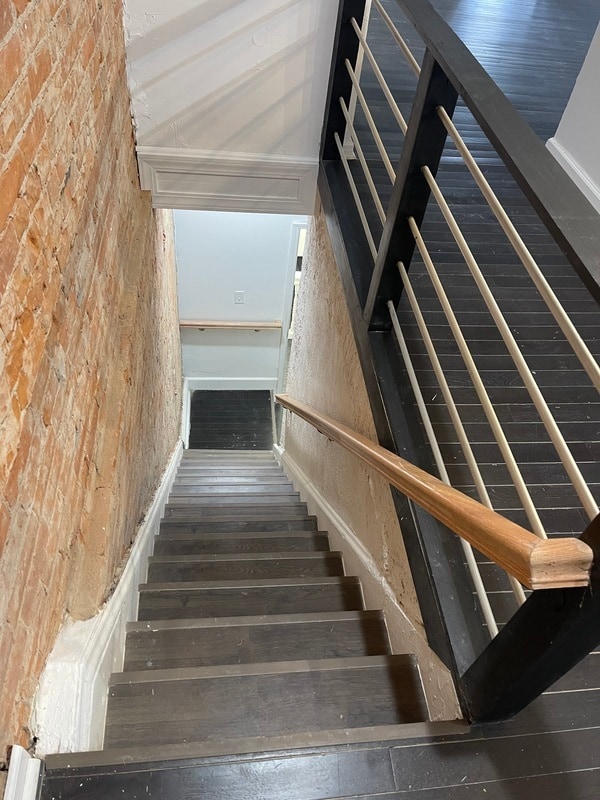 Building Photo - 2832 Stanton Ave