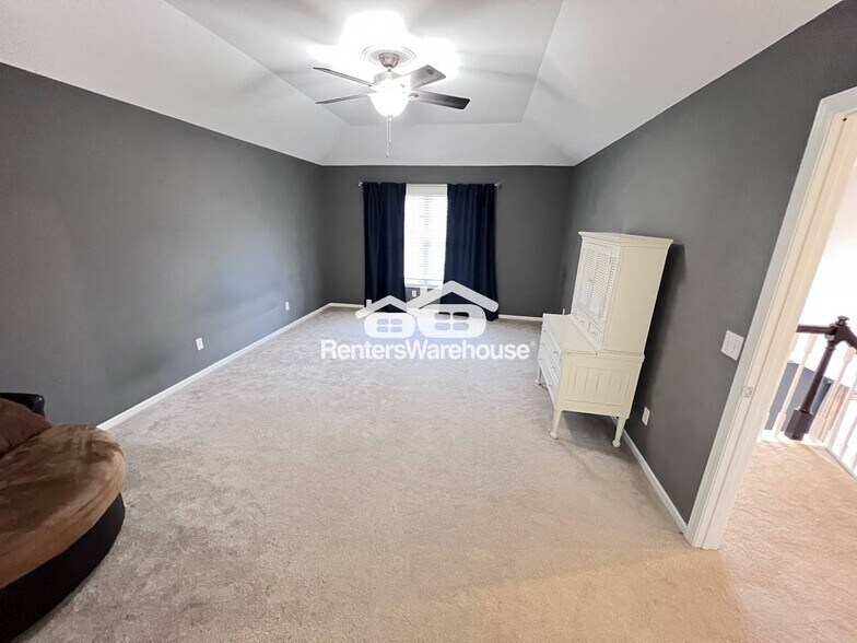 Building Photo - 10171 Bridgewater Ct