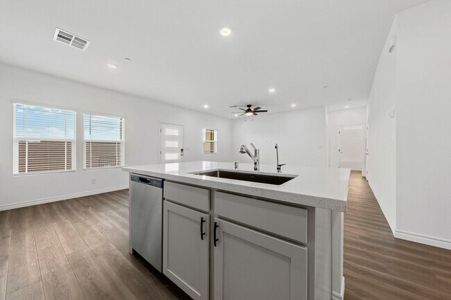 Building Photo - New Henderson Gated Active Adult Community!