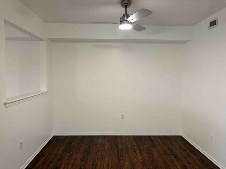 Dining room - 1110 Joseph Rd