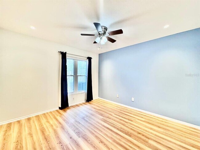 Building Photo - 5124 Gainesville Dr