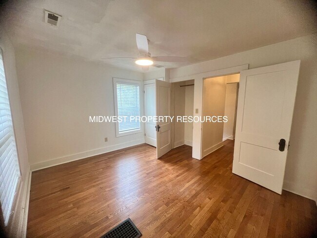 Building Photo - Amazing 4 Bedroom Home!