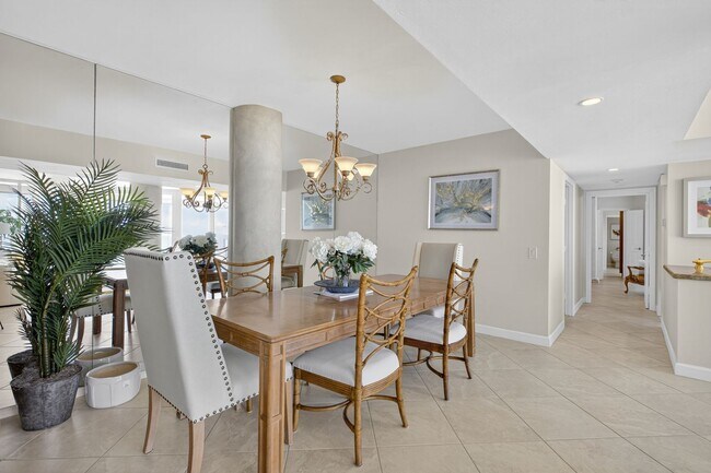 Building Photo - Rare 18th-Floor 3 bed, 3 bath Beachfront Condo at The Savoy!