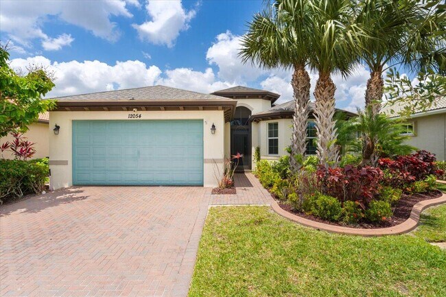 Primary Photo - 12054 SW Bennington Cir