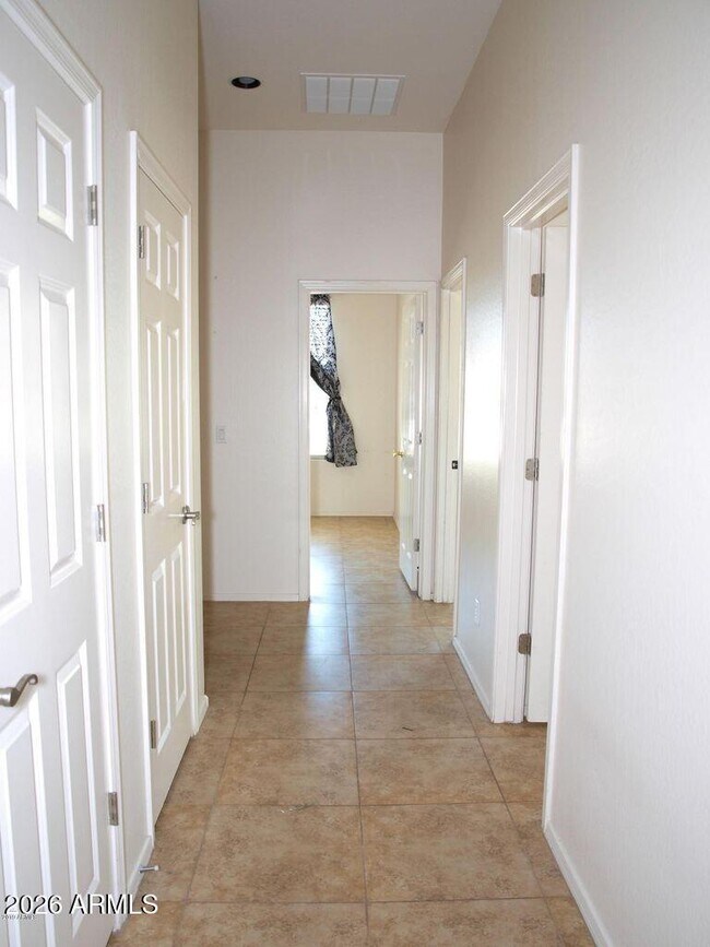 Building Photo - 17998 W Banff Ln