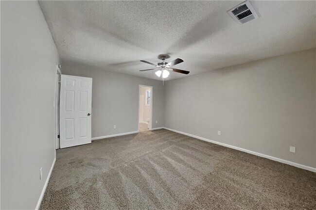 Building Photo - 4487 Wesley Way