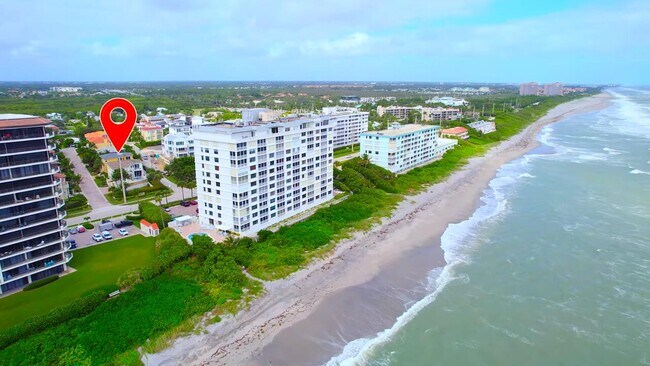 Building Photo - 451 Surfside Ln