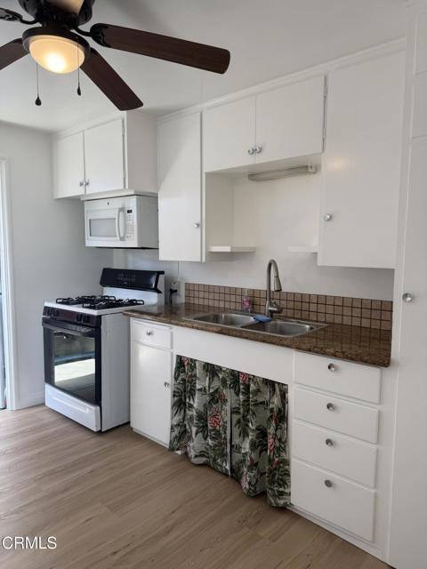 Building Photo - 1033 Bath Ln