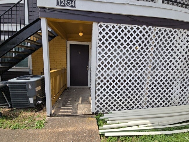 Building Photo - 12634 Ashford Meadow Dr