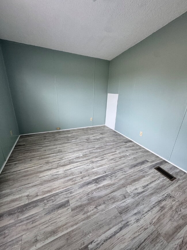Building Photo - SPACIOUS & IMMACULATE! 3 BR | 2 BA DOUBLEWIDE ON .77 ACRE *MT OLIVE*