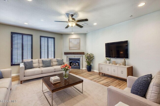 Building Photo - 12315 Houghton Springs Dr