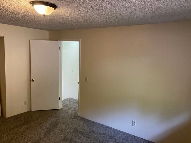 Building Photo - 3791 Onyx St