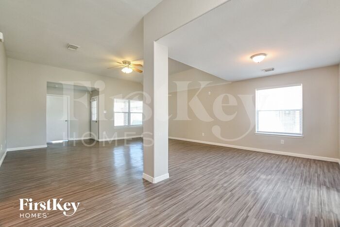 Building Photo - 4027 Cary Creek Dr