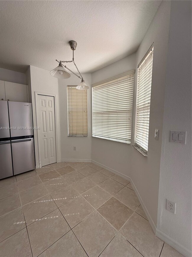 Building Photo - 16642 SW 79th Way