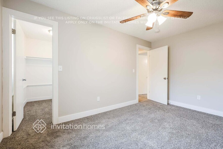 Building Photo - 15984 E Bates Pl