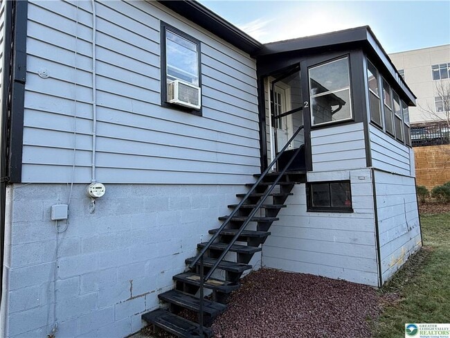 Primary Photo - 5328 PA-309