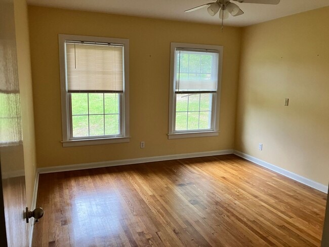 Building Photo - 2766 County Rd 1128