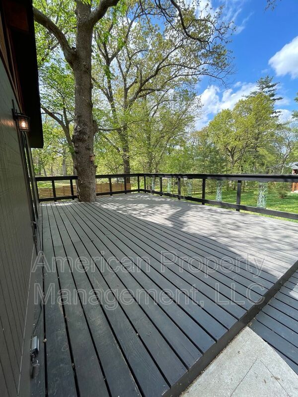 Building Photo - 3711 E 108th St