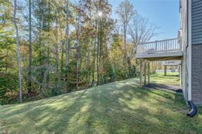 Building Photo - Call Sabrina Thomas at 757-767-0767 for more information