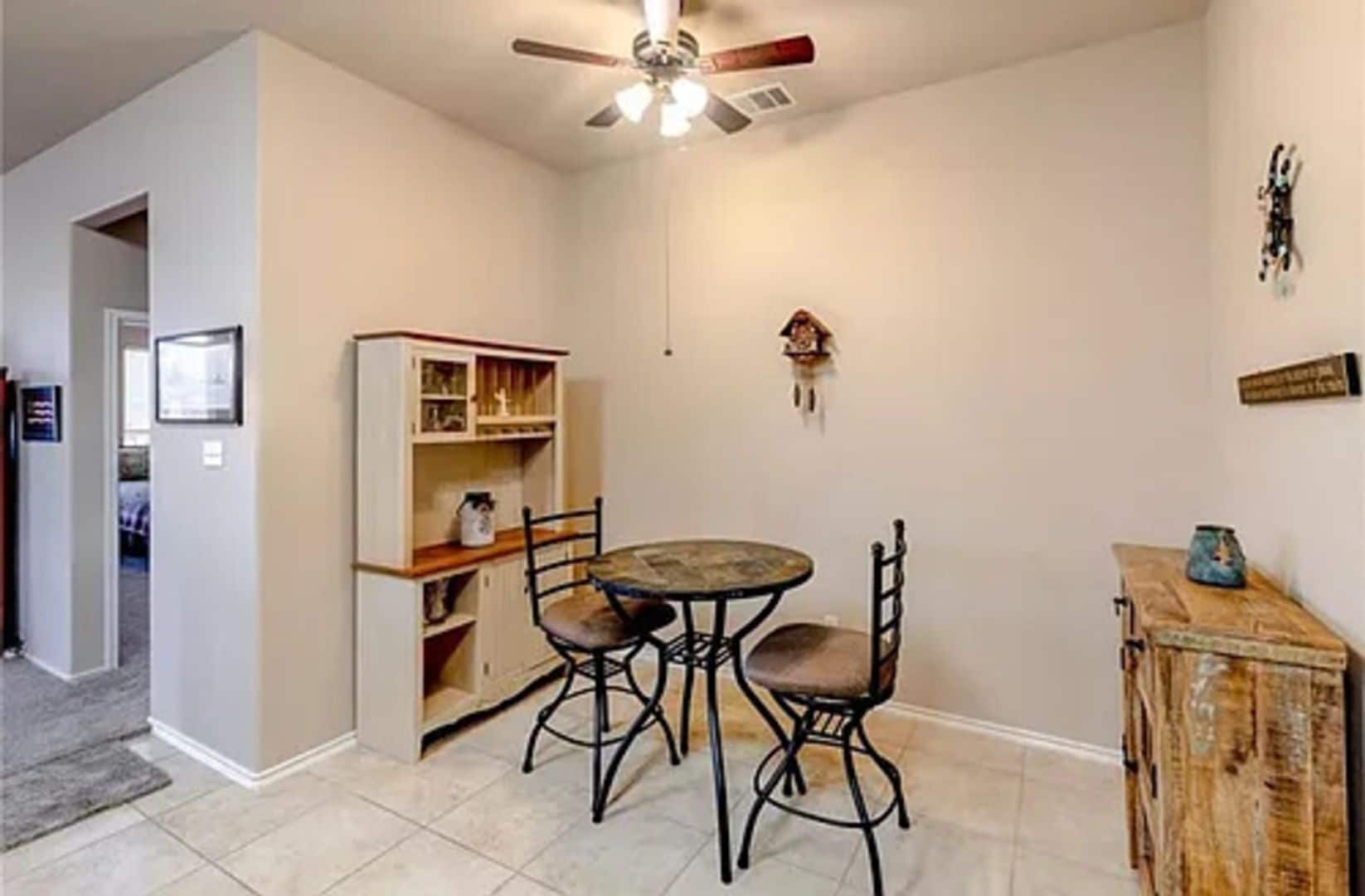Building Photo - 3400 Trickling Springs Way