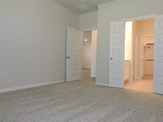 Building Photo - 7219 Cherrybark Oak Dr