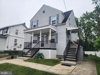Building Photo - 124 8th Ave