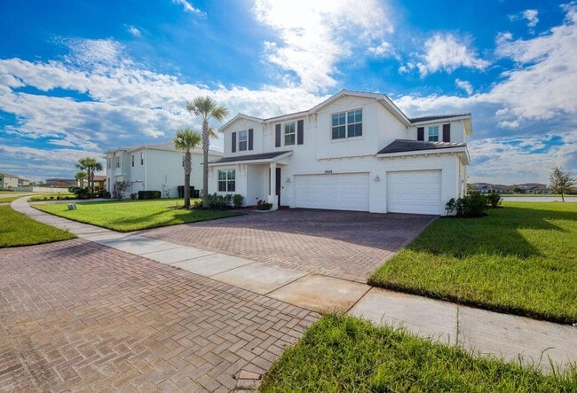 Building Photo - 12686 NW Copper Creek Dr