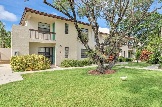 Building Photo - 21866 Cypress Cir