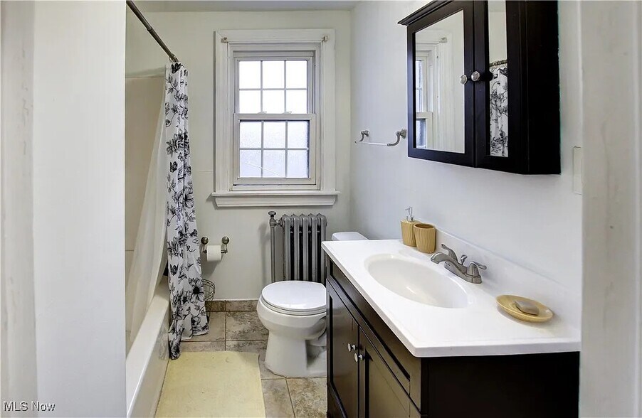 Bathroom - 17800 Winslow Rd