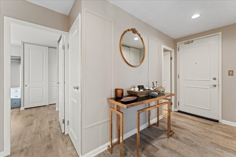 Building Photo - 810 Matson Pl