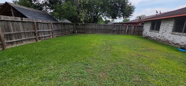 Building Photo - 2606 Lemonwood Ln