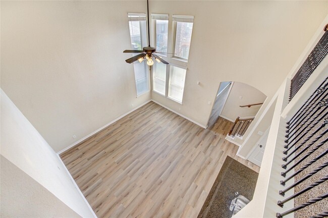 Building Photo - 6027 Mystic Berry Dr