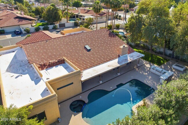 Building Photo - 11414 N 54th Pl