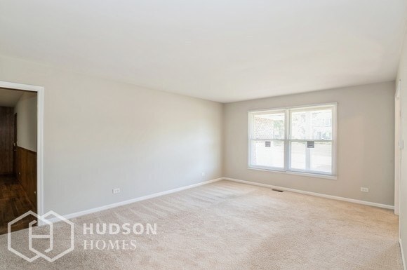 Building Photo - AVAILABLE NOW! - 654 Longview Dr, Antioch,...