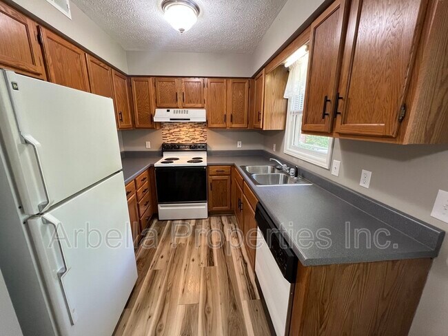 Building Photo - 2637 US-11W
