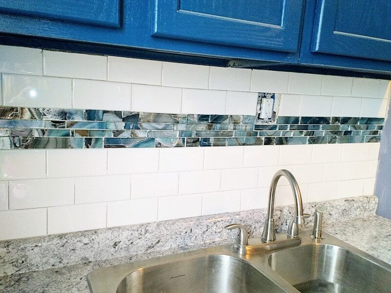 Building Photo - 11641 Mansfield St