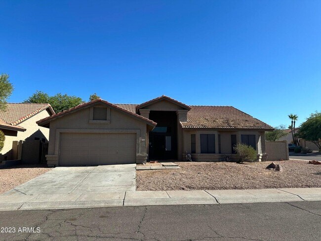 Building Photo - 3712 E Lavender Ln